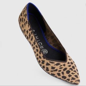 Rothy’s point leopard